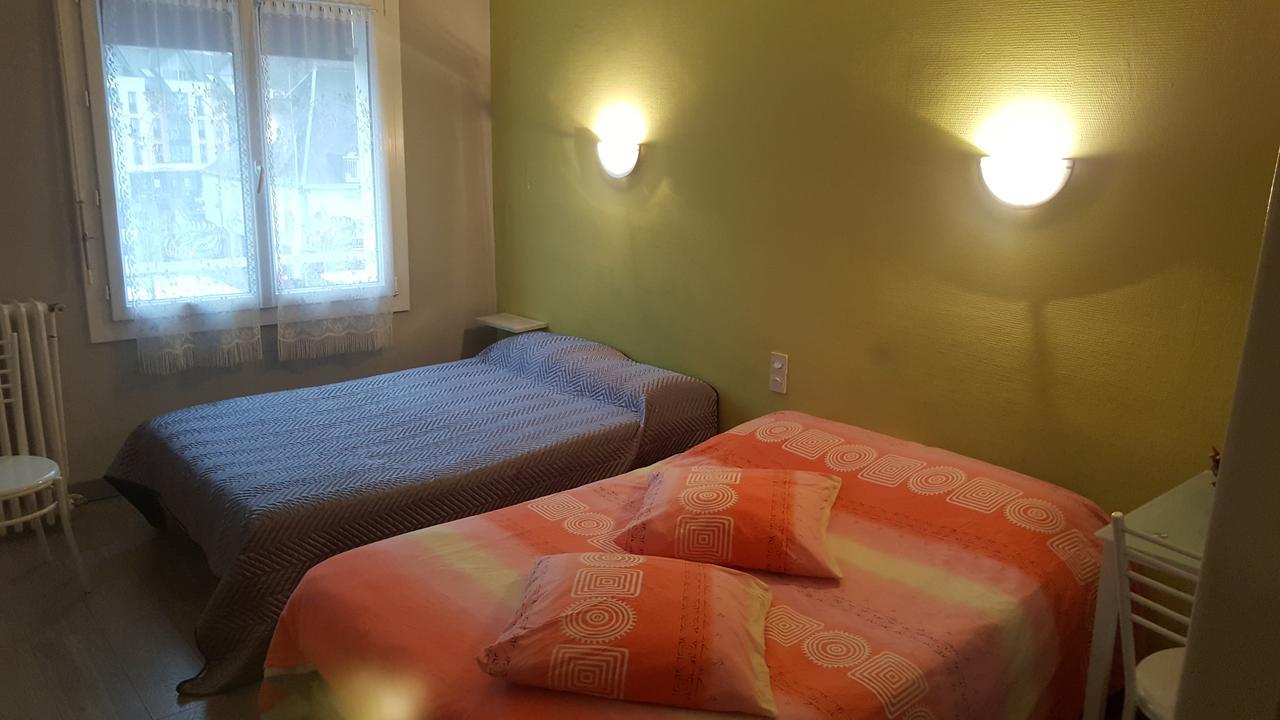 Hotel Des Voyageurs Mayenne Ngoại thất bức ảnh